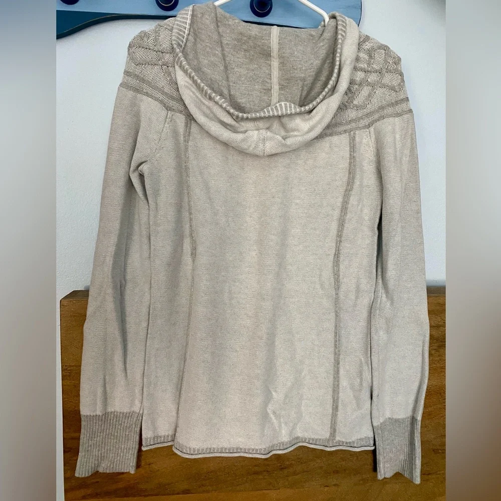 Eddie Bauer Heather Gray V-Neck hooded Sweater - Picture 5 of 7